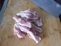 五花肉炖豆角的做法步骤3