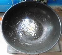 丝瓜炒土鸡蛋的做法步骤5