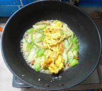 丝瓜炒土鸡蛋的做法步骤10