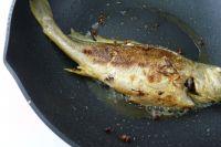 花椒香煎黄花鱼的做法步骤5