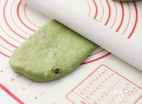 抹茶蔓越莓吐司的做法步骤7