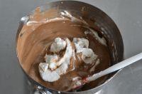 烫面可可戚风的做法步骤11