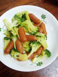 西兰花炒脆皮肠的做法步骤7