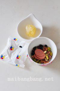 什锦白凉粉的做法步骤1