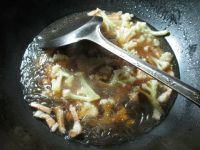 猪肉花菜煮粉丝的做法步骤6