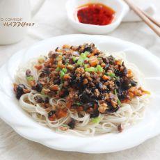 肉末香菇拌面