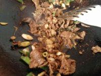 牛肉小炒的做法步骤9
