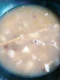 野淮山排骨汤的做法步骤6