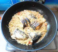 有机酸菜炖鱼的做法步骤13