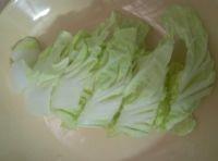 蚝油炒白菜的做法步骤2