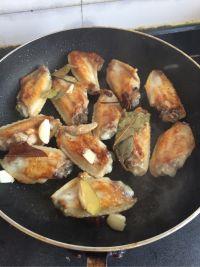 可乐孜然中翅的做法步骤3