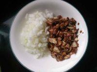 洋葱肉饼的做法步骤3