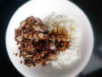 洋葱肉饼的做法步骤4