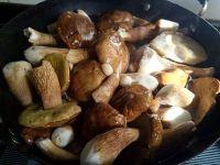 山药大脚菇炖鸡的做法步骤6