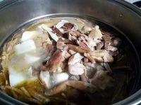 山药大脚菇炖鸡的做法步骤11