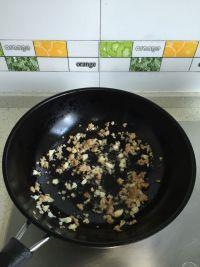 胡萝卜木耳小炒的做法步骤3