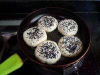 黑笋干肉馅芝麻饼的做法步骤22